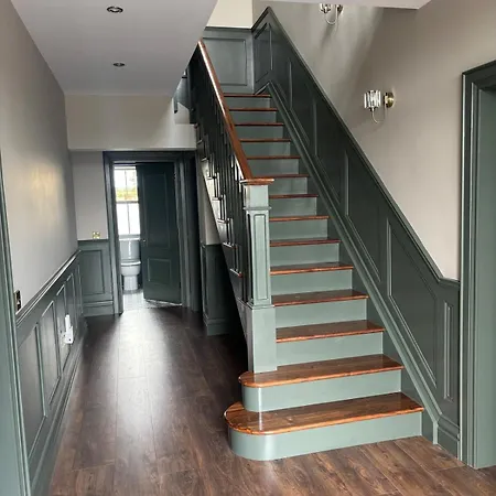 Jacks Meadow - A Stylish 5 Bedroom Meath Retreat Near Dublin Airport * Navan
